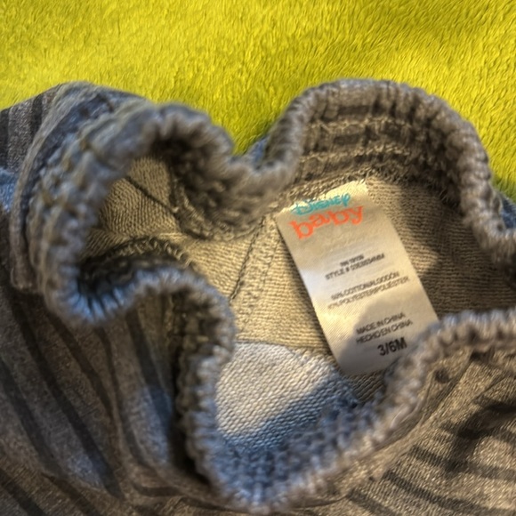 11 Piece Baby Boy Sz 3-6M Assorted Baby Clothing, Carter’s, Disney, Alligator - Picture 3 of 14